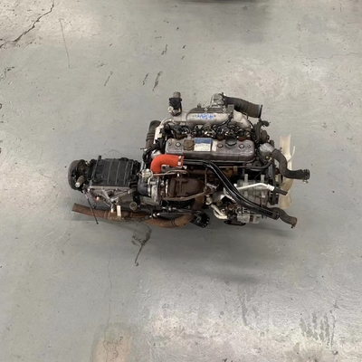 2.5L OEM Isuzu 4JB1T NKR محرك الديزل Isuzu مناسب للشاحنات والمركبات الزراعية